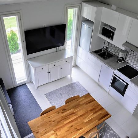 Cozy 4 Person Guesthouse On Quiet Residential Area Oulu Exterior photo