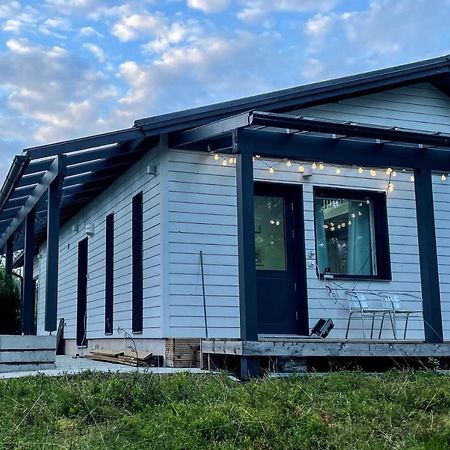 Cozy 4 Person Guesthouse On Quiet Residential Area Oulu Exterior photo