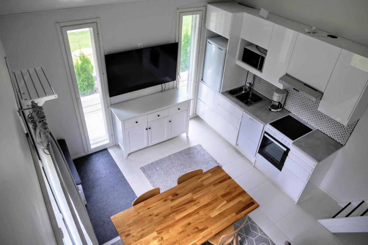 Cozy 4 Person Guesthouse On Quiet Residential Area Oulu Exterior photo